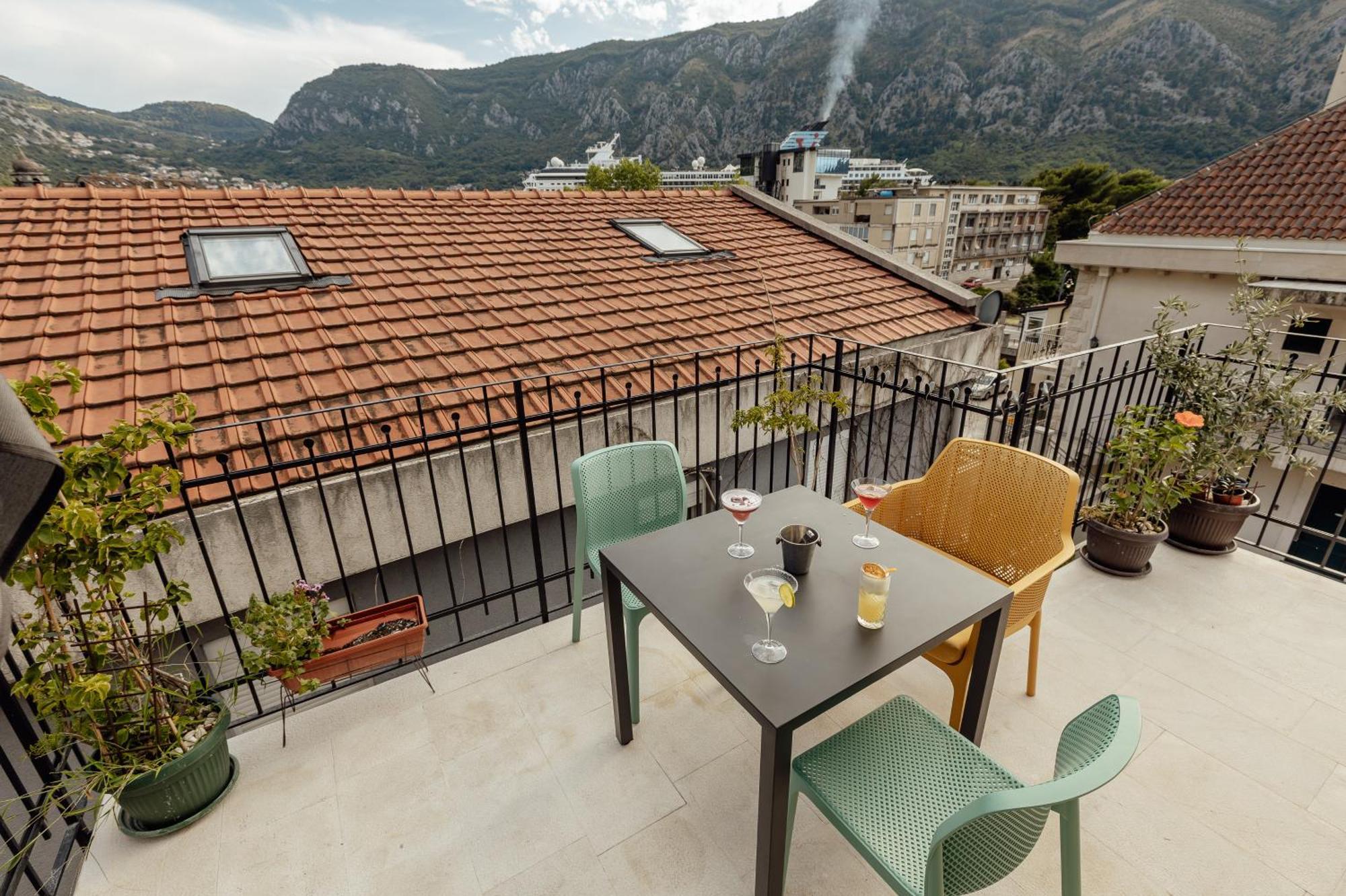 Kotor Central Point Kültér fotó