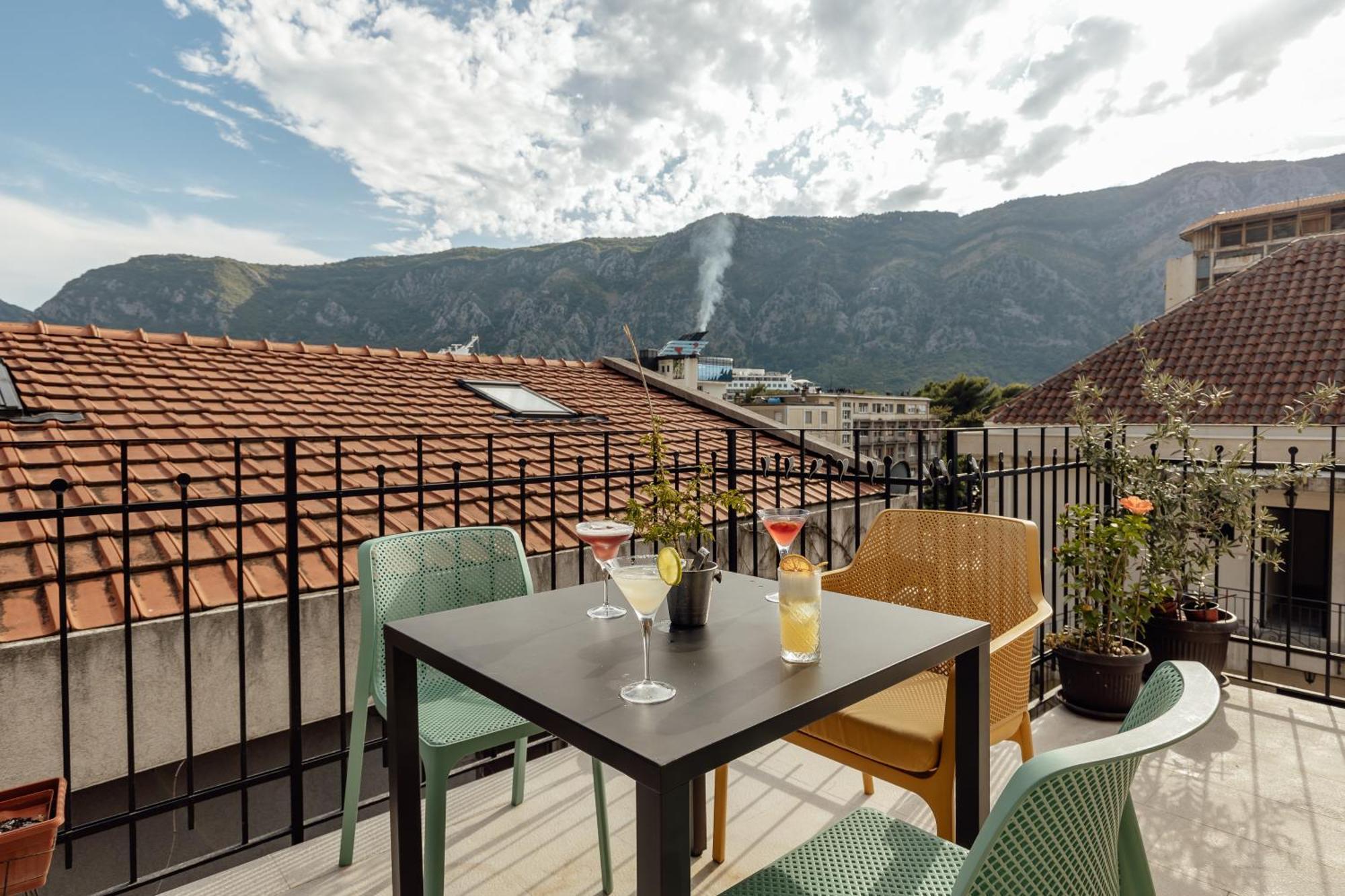 Kotor Central Point Kültér fotó